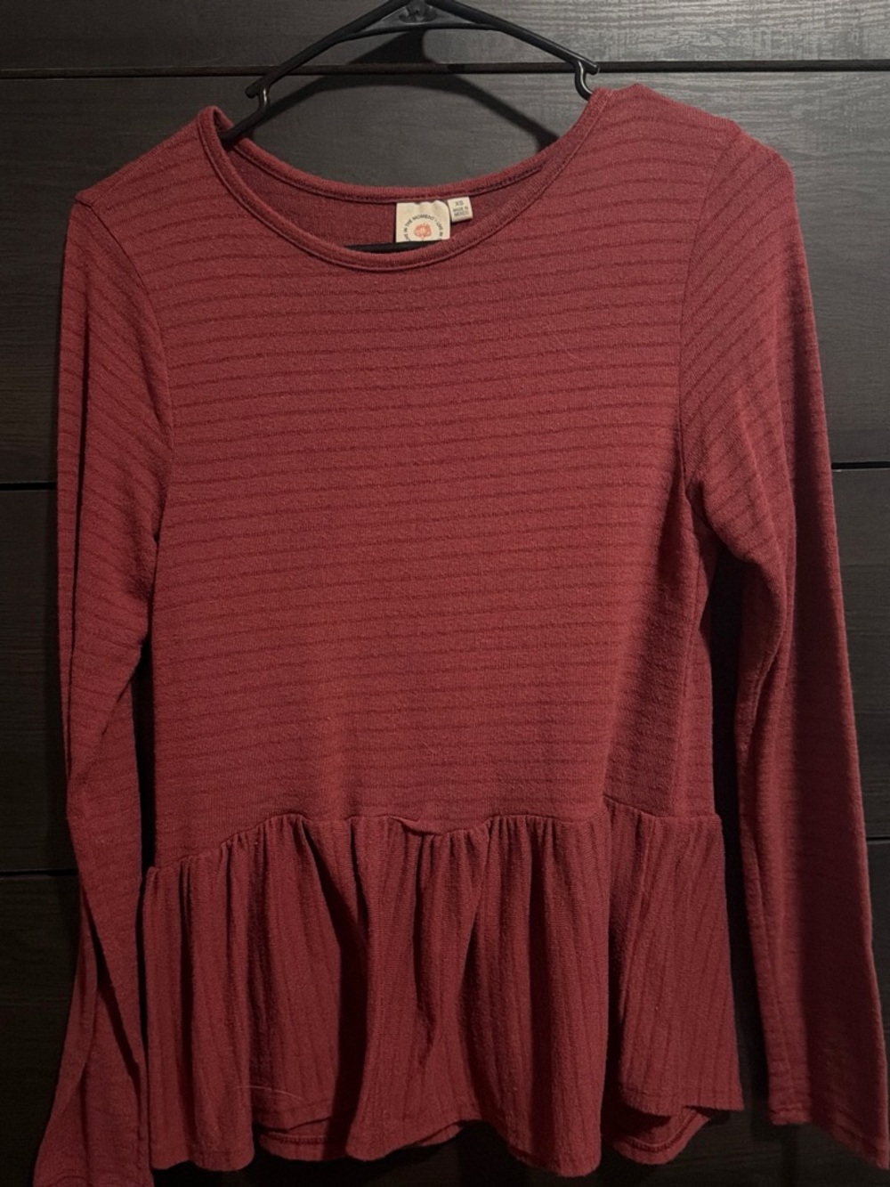 Long Sleeve Peplum Tunic Top in Wine